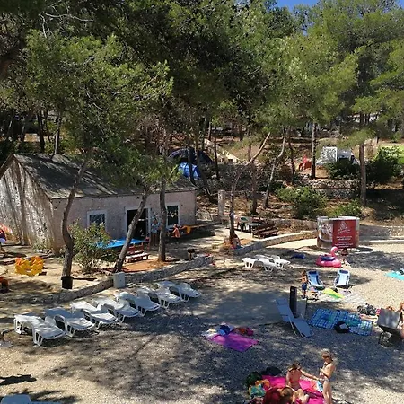 Kamp Vira Mobile Homes Hvar Town